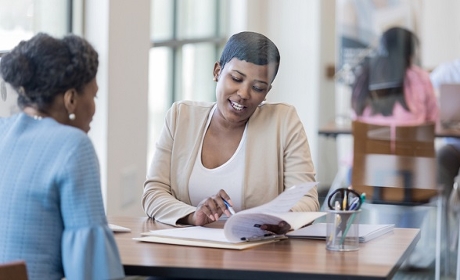 Loi plein emploi : quels changements pour les chômeurs et bénéficiaires du RSA ?