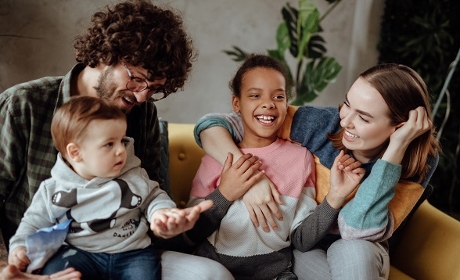 Plus de 60 000 enfants vivent en famille d'accueil