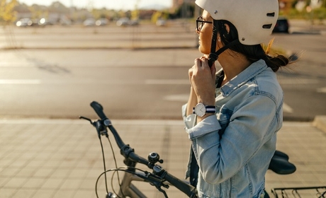 Établissements publics sociaux et médico-sociaux : le "forfait mobilités durables" est élargi
