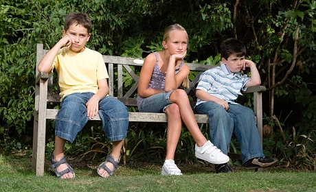 Recentraliser la protection de l’enfance ? "Hasardeux, coûteux et surtout bien long"