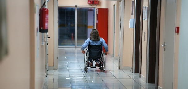 Handicap : lever le tabou des violences sexuelles en établissement