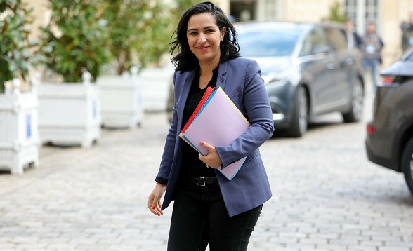 Sarah El Haïry : pour la protection de l'enfance, "on a besoin de conditions de travail satisfaisantes"