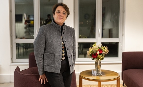 Agnès Canayer espère pouvoir "remettre à plat la protection de l'enfance"