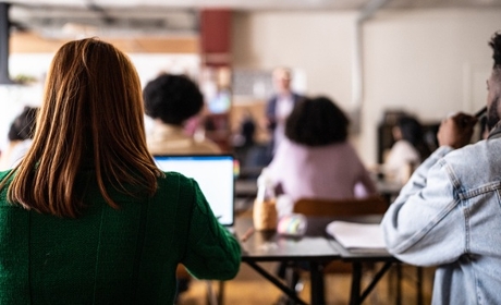 Réforme des diplômes en travail social : l'Unaforis appelle à une concertation réelle