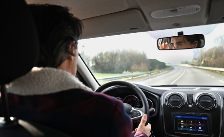 [Long format] Handicap psychique : un dispositif d'intervention mixant sanitaire et social