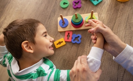 Autisme : appel à contributions pour un projet de recommandation