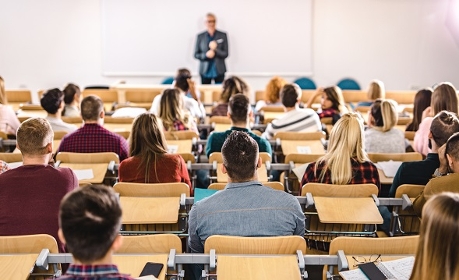 Réforme des diplômes : rencontre entre les acteurs du travail social et le DGCS