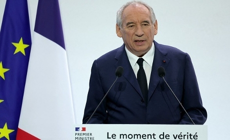 François Bayrou annonce un gel des prestations sociales en 2026