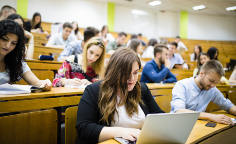 La réforme des diplômes de travail social entérinée