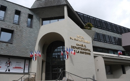 PLF 2026 : au moins 4,6 milliards d'euros d'efforts demandés aux collectivités