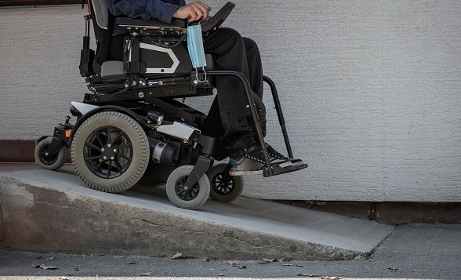 Prise en charge des fauteuils roulants par la complémentaire santé solidaire