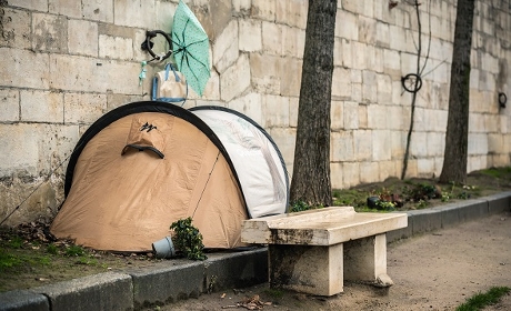 Hébergement d'urgence : Bordeaux obtient la condamnation partielle de l'État
