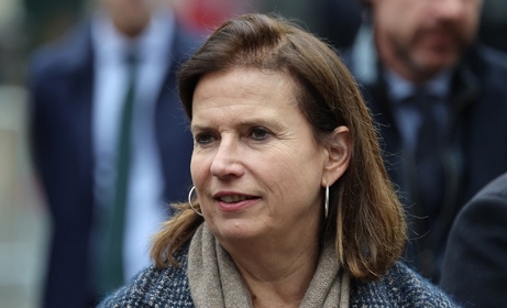 Indignations après la diffusion de vidéos montrant un enfant de l’ASE tondu par ses éducateurs