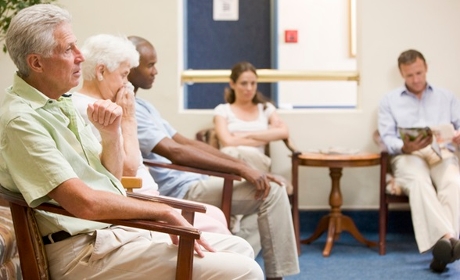 Face aux difficultés d'accès aux soins, les communes appelées à agir
