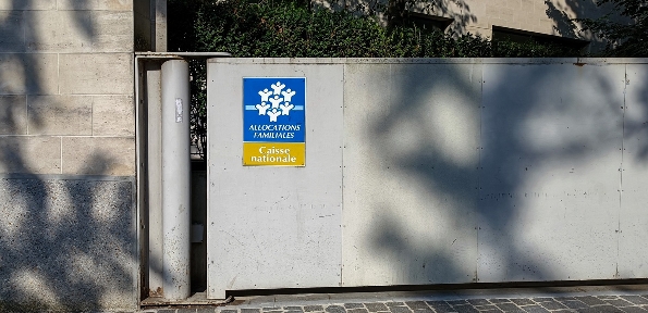 Algorithme de la Cnaf : un effort de "transparence" qui ne convainc pas