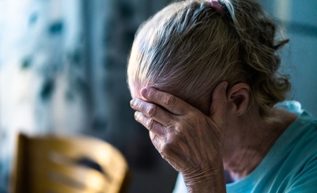 Maltraitance sur adultes vulnérables&nbsp;: des cellules régionales pour traiter les signalements