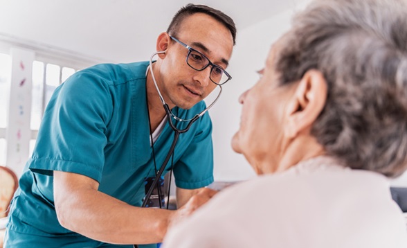 Ehpad&nbsp;: une trame nationale pour harmoniser les rapports annuels d'activité médicale