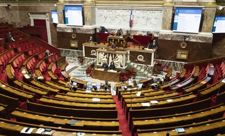 Les députés&nbsp;adoptent la proposition de loi&nbsp;relative à l'intérêt des enfants