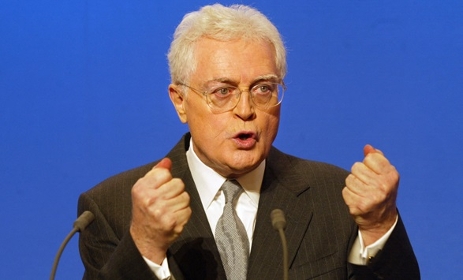 À Matignon, comment Lionel Jospin a transformé l'action sociale