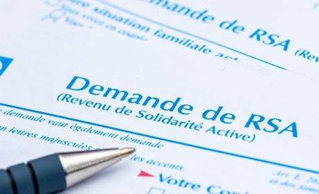 Non-recours&nbsp;: 560&nbsp;000 foyers éligibles au RSA ne le touchent pas