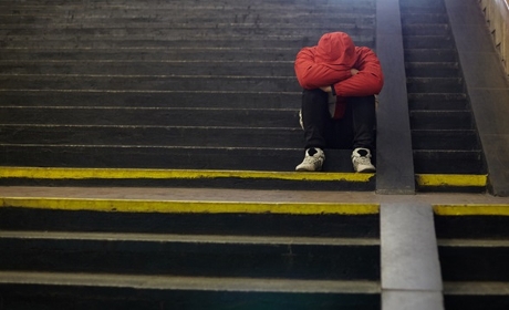 Mineurs victimes de traite&nbsp;: leur offrir un "ancrage" pour sortir de l'errance