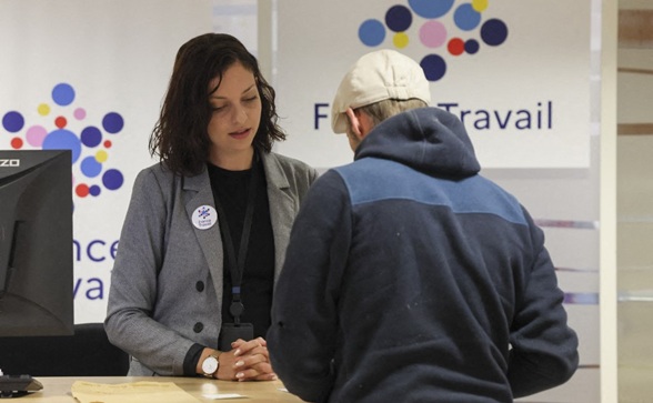 RSA&nbsp;: l'accompagnement renforcé améliore les parcours, sans créer plus d'emplois
