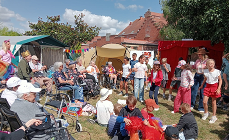 Quand résidents et enfants campent ensemble dans un Ehpad du Nord