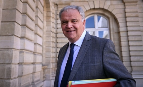 François-Noël Buffet nommé Défenseur des droits&nbsp;: le collectif Alerte exercera "son rôle de vigilance"