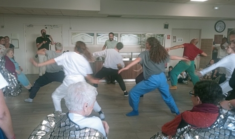 Ehpad&nbsp;: résidents, soignants et danseurs ensemble sur scène