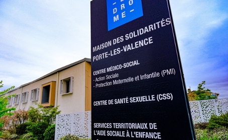 En 2025, des évolutions très contrastées pour l'aide sociale départementale